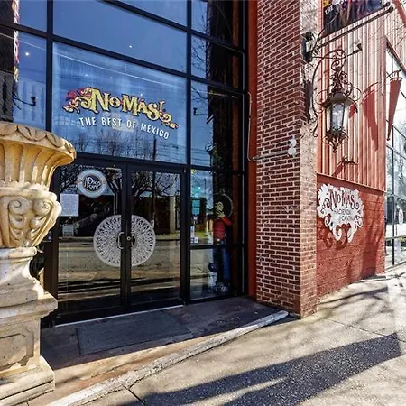 Trendy Castleberry Hill Condo- Walk To Mercedes Benz/ All Downtown Attractions Atlanta Extérieur photo