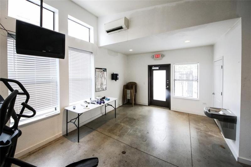 Trendy Castleberry Hill Condo- Walk To Mercedes Benz/ Downtown Attractions Appartement