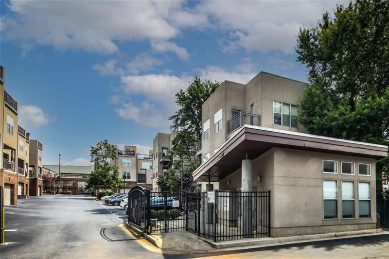Appartement Trendy Castleberry Hill Condo- Walk To Mercedes Benz/ Downtown Attractions Atlanta